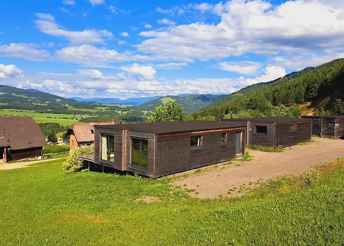Loft In Gaal Near Slope & Hiking Trails Pirkach